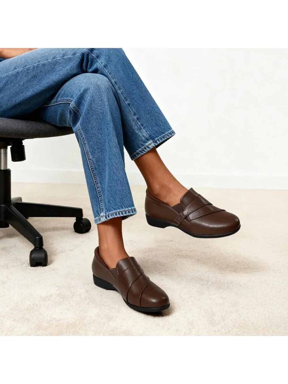 Womens Brown Faux Leather Business Casual Dressy Loafers Comfortable Loafers